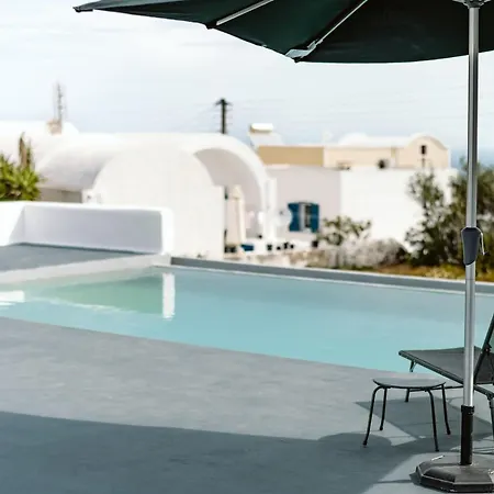 3-room Family With Massive Pool, Location, Seconds From Cliff! Semesterbostad *