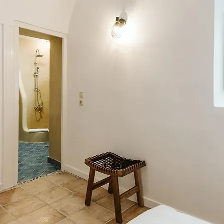 Semesterbostad 3-room Family With Massive Pool, Location, Seconds From Cliff! Imerovigli (Santorini)